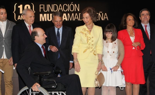 Doña Sofía junto a algunos de los galardonados en el acto conmemorativo del 10º aniversario de la Fundación Mútua Madrileña